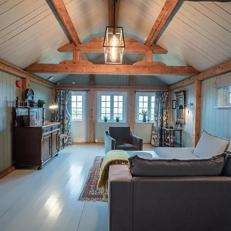 Haholmen - By Classic Norway 4* Karvag