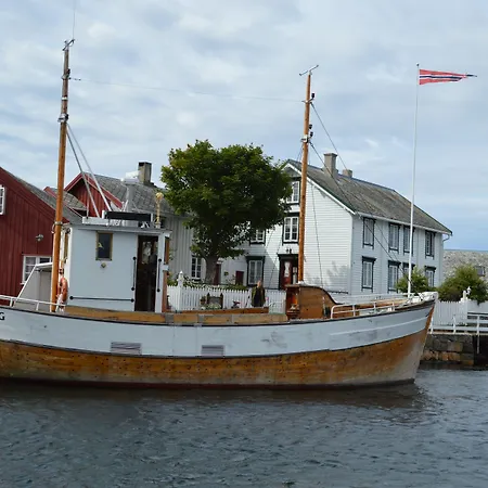 Haholmen - By Classic Norway