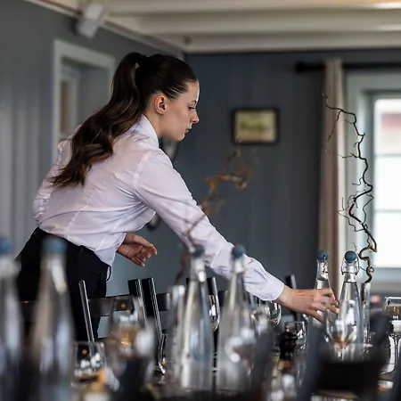 Hotel Haholmen - By Classic Norway Karvåg