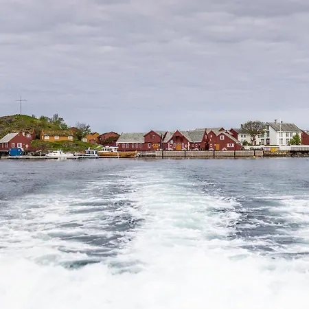 Отель Haholmen - By Classic Norway 4*