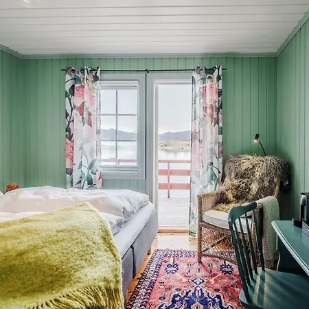 Haholmen - By Classic Norway 4* Karvåg