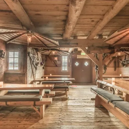 Haholmen - By Classic Norway Karvag