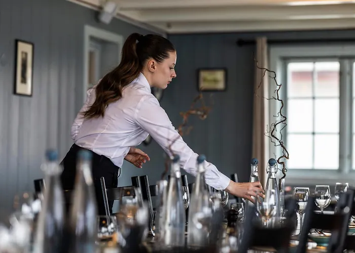 Отель Haholmen - By Classic Norway