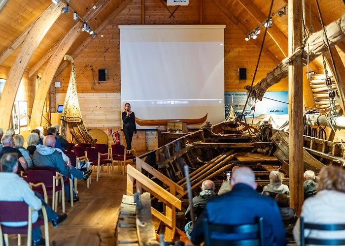 Haholmen - By Classic Norway 4* Karvåg