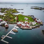 Haholmen - By Classic Norway 4* Karvåg