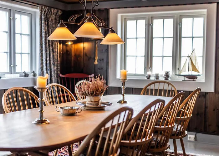 Otel Haholmen - By Classic Norway Karvåg