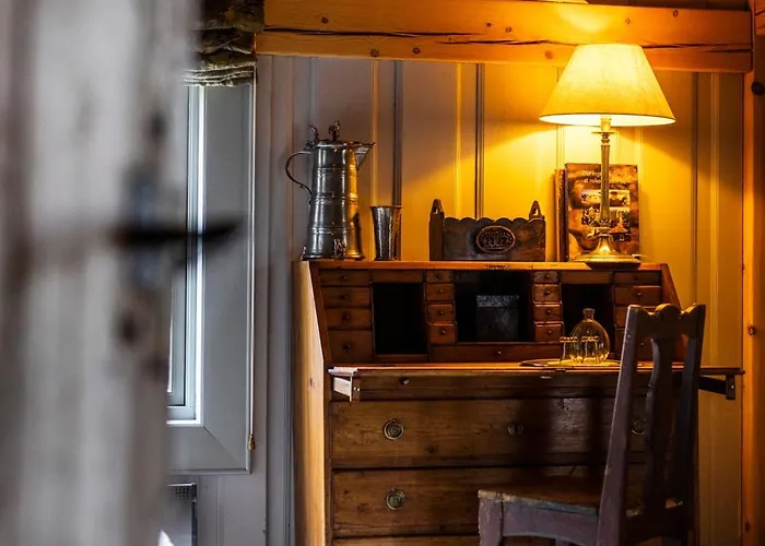 Haholmen - By Classic Norway 4* Karvåg